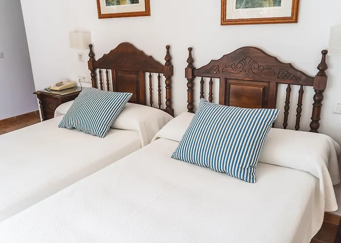 Hostal Marissal By Dorobe
